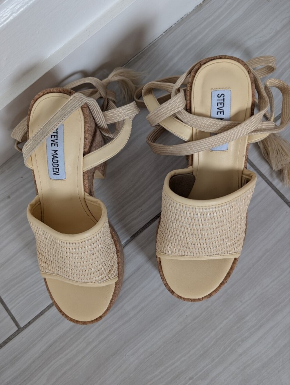 Steve Madden MaiTai Platform Sandal Heels Size 6 Cork Lug Sole Woven Raffia Boho - Picture 4 of 7